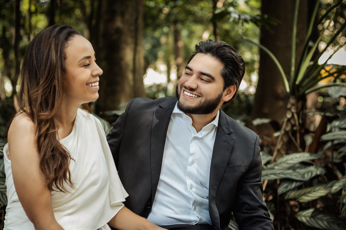 pre wedding, ensaio pre wedding, ensaio casal, fotografia de casal, ensaio romântico, ensaio externo, fotografia de noivos, ensaio antes do casamento, fotos de casal ao ar livre, ensaio pré casamento, fotografia romântica, fotógrafo de casamento