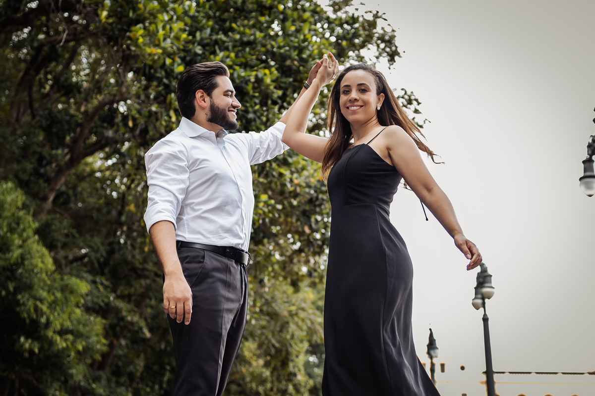 pre wedding, ensaio pre wedding, ensaio casal, fotografia de casal, ensaio romântico, ensaio externo, fotografia de noivos, ensaio antes do casamento, fotos de casal ao ar livre, ensaio pré casamento, fotografia romântica, fotógrafo de casamento