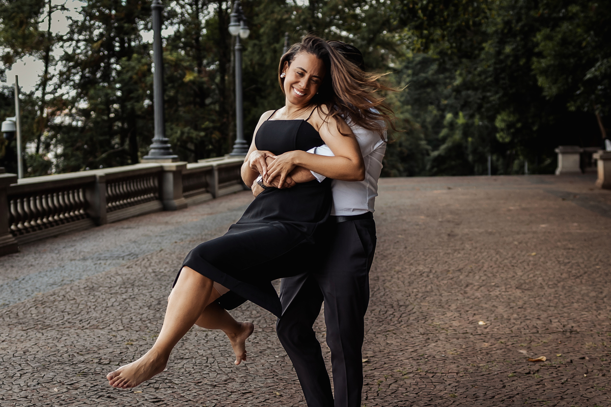 pre wedding, ensaio pre wedding, ensaio casal, fotografia de casal, ensaio romântico, ensaio externo, fotografia de noivos, ensaio antes do casamento, fotos de casal ao ar livre, ensaio pré casamento, fotografia romântica, fotógrafo de casamento