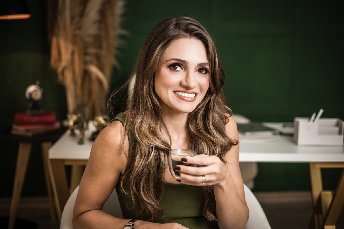 Personal branding, ensaio fotográfico profissional, fotografia de branding, fotografia corporativa, retrato profissional, marca pessoal, imagem profissional, posicionamento digital, fotos para redes sociais, identidade visual, fotografia para empreendedor