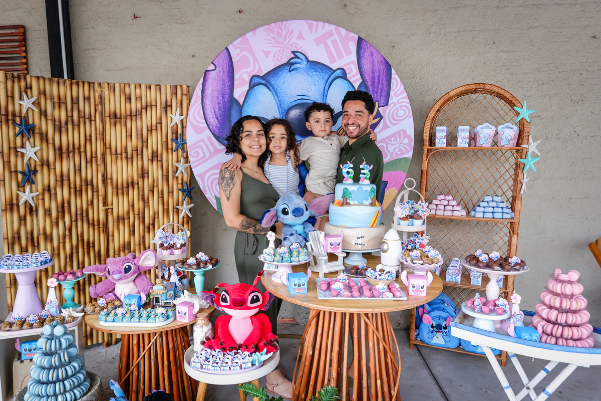 aniversário infantil, aniversário temático, festapiscina, lilo stich, aniversário3anos, 3 anos, fotografia ifantil, festa de criança, 3anos, 6 anos, irmãos, festa de aniversário, decoração de festa.