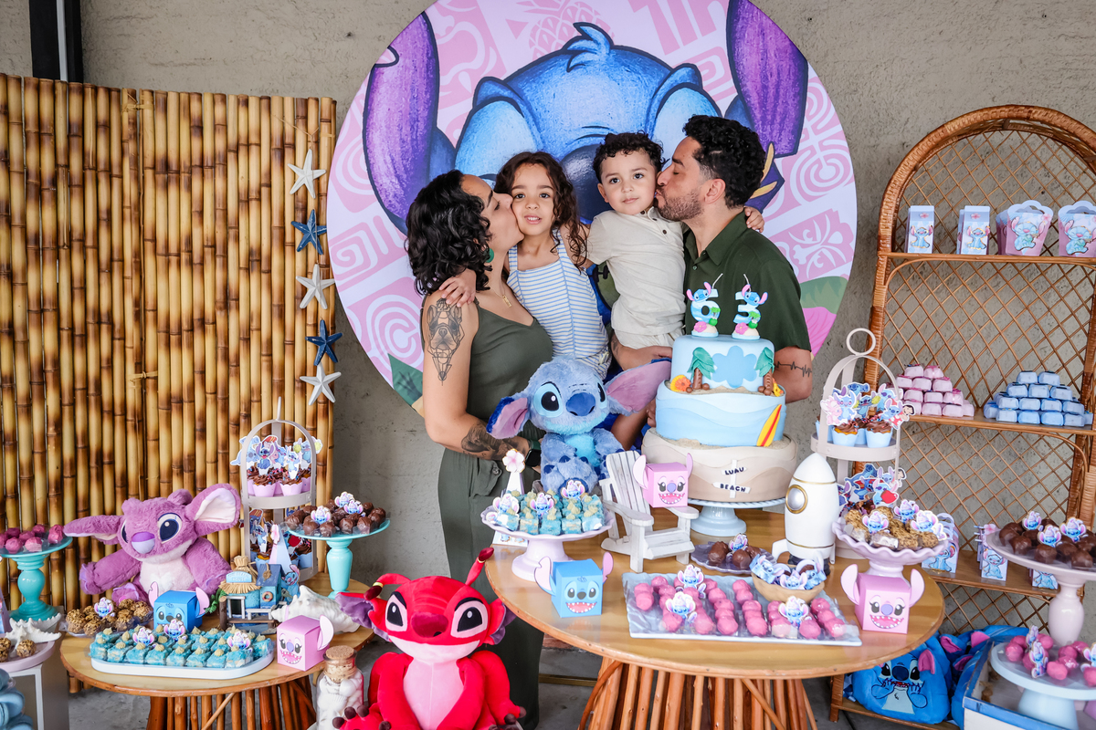 aniversário infantil, aniversário temático, festapiscina, lilo stich, aniversário3anos, 3 anos, fotografia ifantil, festa de criança, 3anos, 6 anos, irmãos, festa de aniversário, decoração de festa.