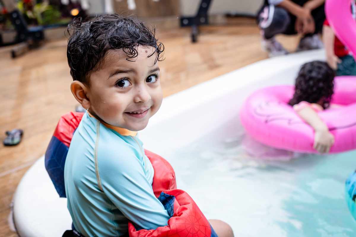 aniversário infantil, aniversário temático, festapiscina, lilo stich, aniversário3anos, 3 anos, fotografia ifantil, festa de criança, 3anos, 6 anos, irmãos, festa de aniversário, decoração de festa.