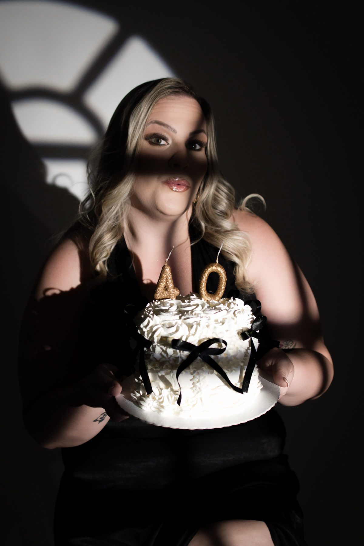 aniversário, ensaio, ensaioestudio, aniversário40Anos, 40Anos, birthdayGirl, aniversárioespecial, comemoração, maisumanodevida, ensaio de aniversário, ensaio fotográfico, ensaio adulto, aniversário, festa de aniversário, fatia do tempo, mulher, ensaio fem