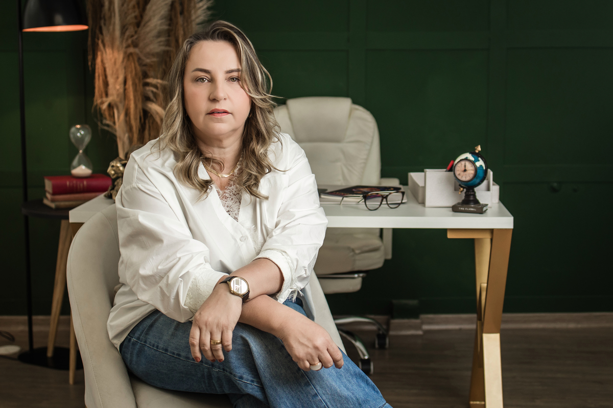 Personal branding, ensaio fotográfico profissional, fotografia de branding, fotografia corporativa, retrato profissional, marca pessoal, imagem profissional, posicionamento digital, fotos para redes sociais, identidade visual, fotografia para empreendedor