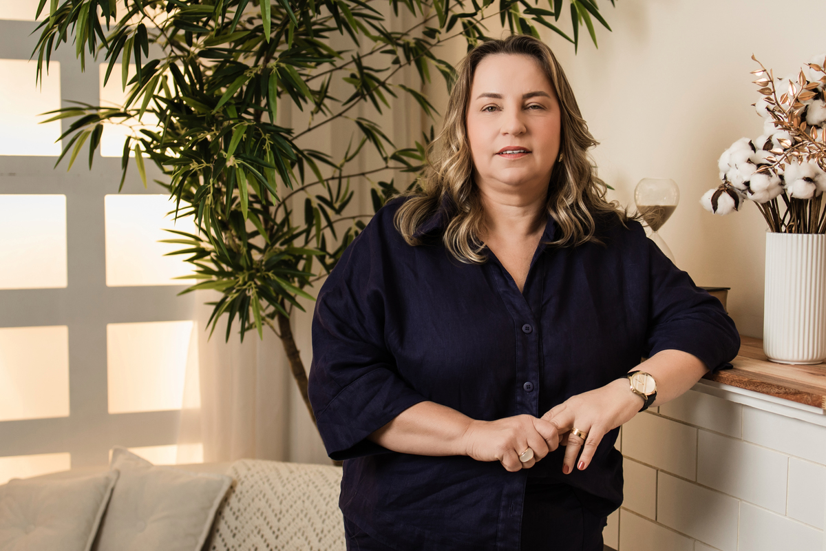 Personal branding, ensaio fotográfico profissional, fotografia de branding, fotografia corporativa, retrato profissional, marca pessoal, imagem profissional, posicionamento digital, fotos para redes sociais, identidade visual, fotografia para empreendedor