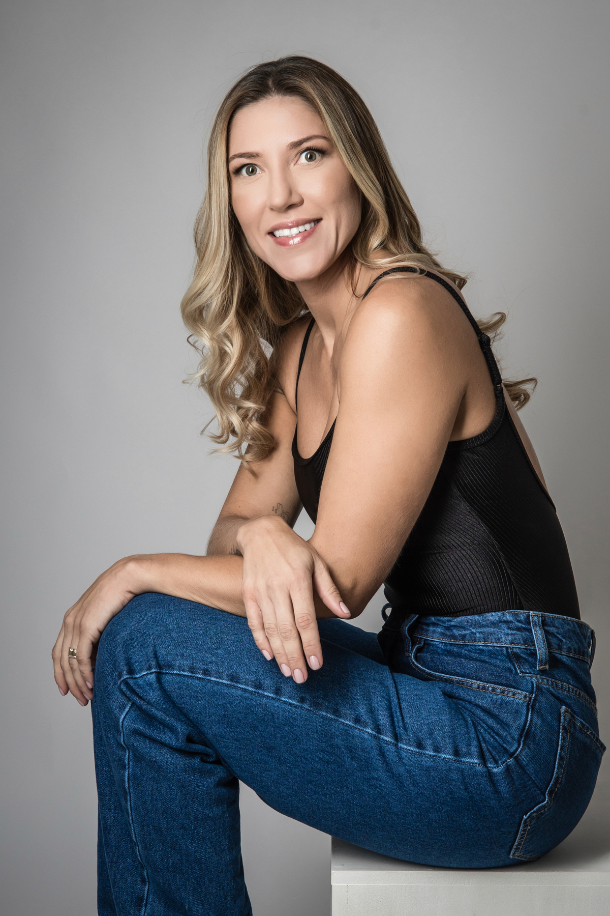 Personal branding, ensaio fotográfico profissional, fotografia de branding, fotografia corporativa, retrato profissional, marca pessoal, imagem profissional, posicionamento digital, fotos para redes sociais, identidade visual, fotografia para empreendedor