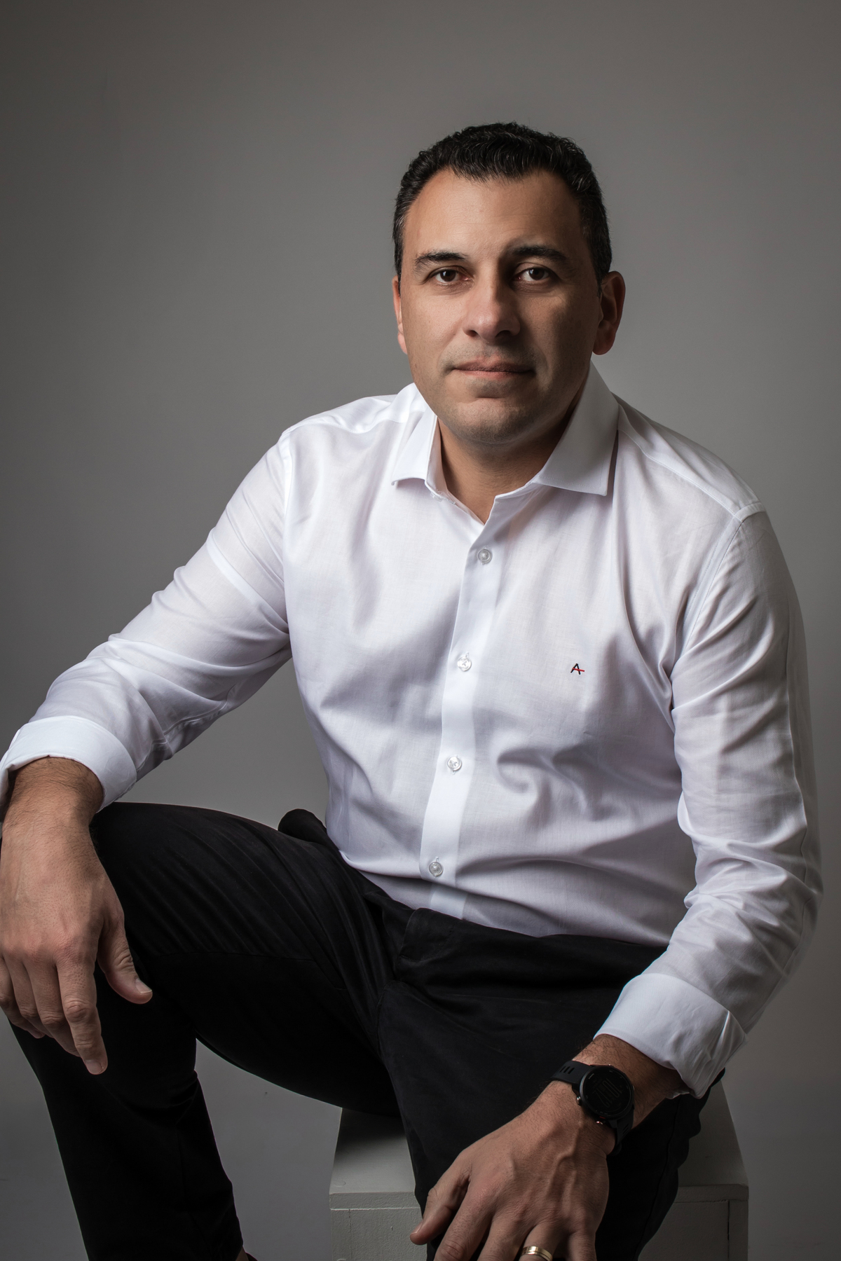 Personal branding, ensaio fotográfico profissional, fotografia de branding, fotografia corporativa, retrato profissional, marca pessoal, imagem profissional, posicionamento digital, fotos para redes sociais, identidade visual, fotografia para empreendedor