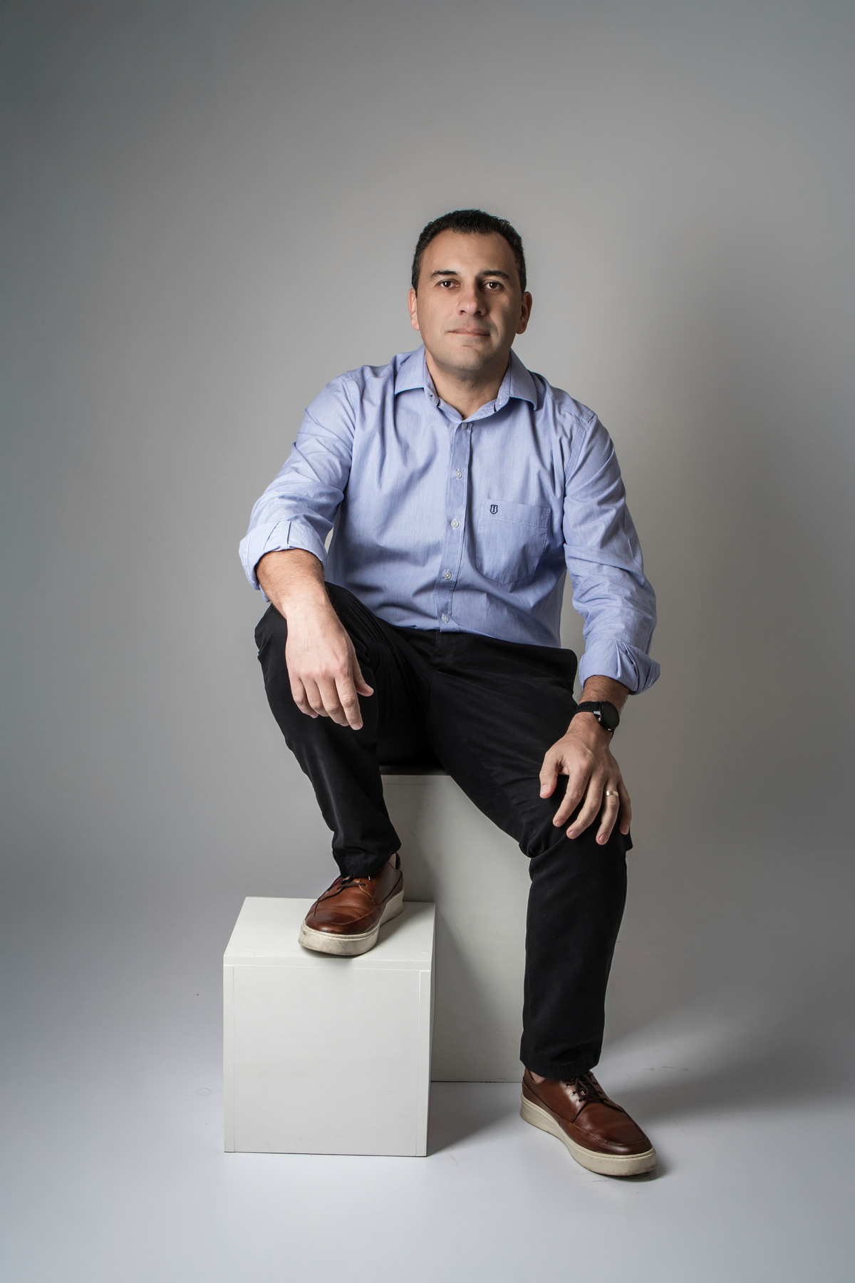 Personal branding, ensaio fotográfico profissional, fotografia de branding, fotografia corporativa, retrato profissional, marca pessoal, imagem profissional, posicionamento digital, fotos para redes sociais, identidade visual, fotografia para empreendedor