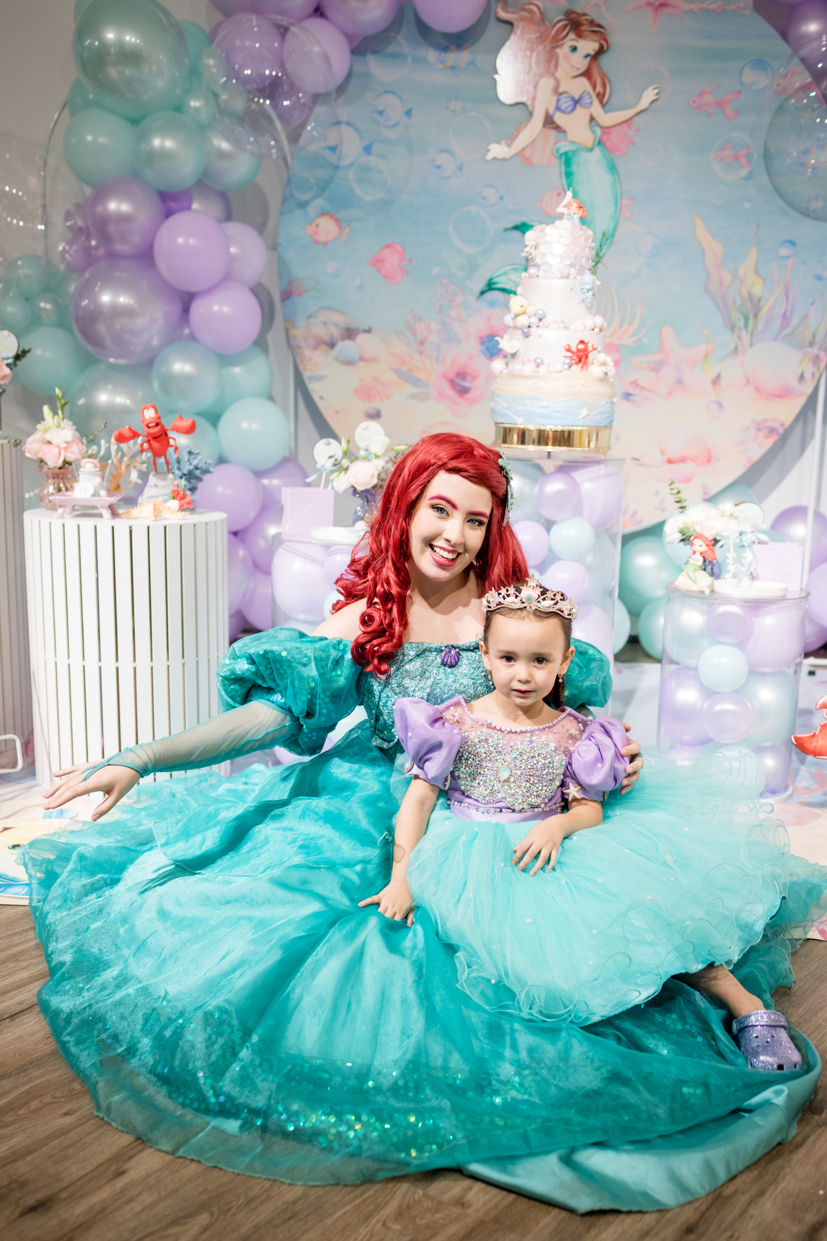 aniversário infantil, festa de 3 anos, fotografia de aniversário infantil, festa infantil, fotos de aniversário, fotografia infantil, registro de festa infantil, comemoração de 3 anos, fotógrafo infantil, festa de criança, memórias da infância, fotografia