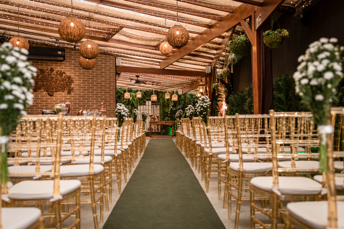 Bodas de ouro, casamento, 50anos, 50 anos casados, celebração, renovação de votos, festa, balada, decoração, fotografia de casamento, ensaio de casal, elegancia, doces de festa.