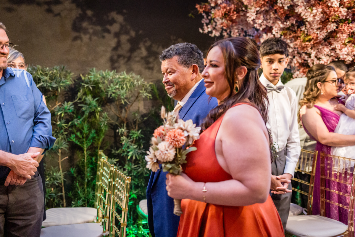 Bodas de ouro, casamento, 50anos, 50 anos casados, celebração, renovação de votos, festa, balada, decoração, fotografia de casamento, ensaio de casal, elegancia, doces de festa.