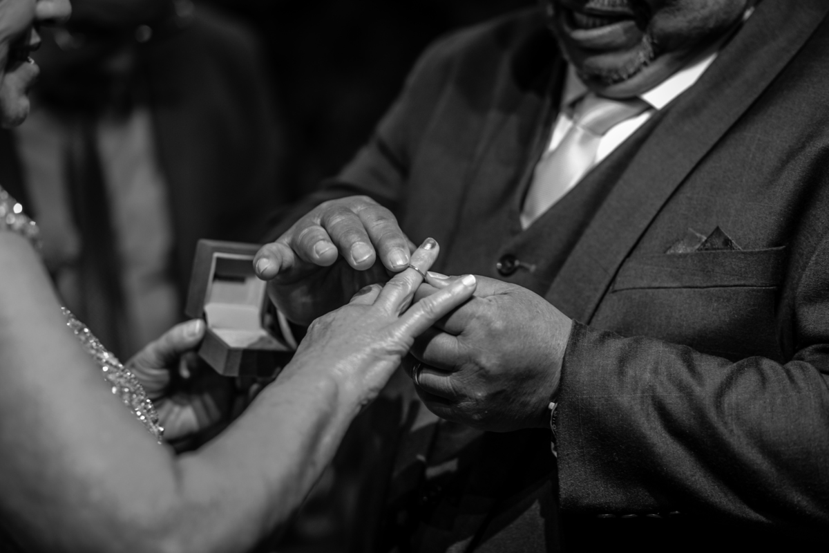 Bodas de ouro, casamento, 50anos, 50 anos casados, celebração, renovação de votos, festa, balada, decoração, fotografia de casamento, ensaio de casal, elegancia, doces de festa.