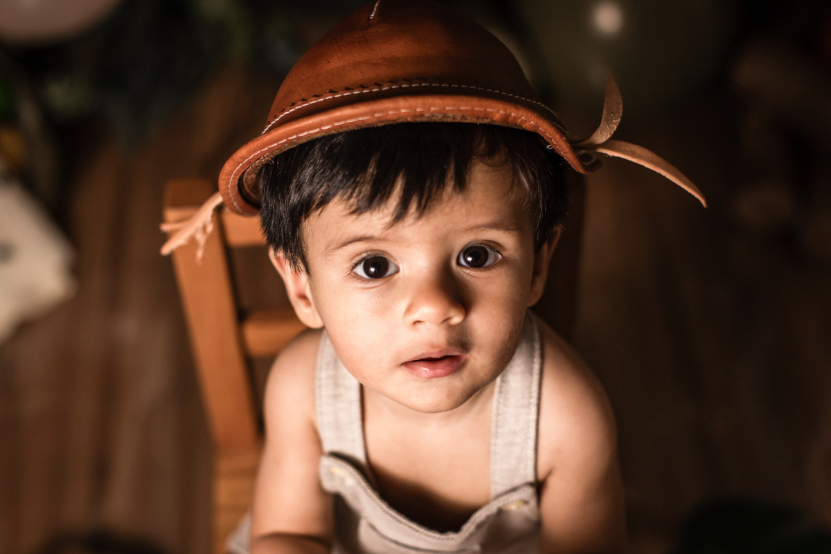 smash the fruit, ensaio infantil, lara 1 ano, estúdio fotográfico, são caetano do sul, fatia do tempo, fotografia criativa, frutas coloridas, bebê sorrindo, aniversário de 1 ano, ensaio divertido, fotografia de bebê, cores vibrantes, infância feliz, fotos