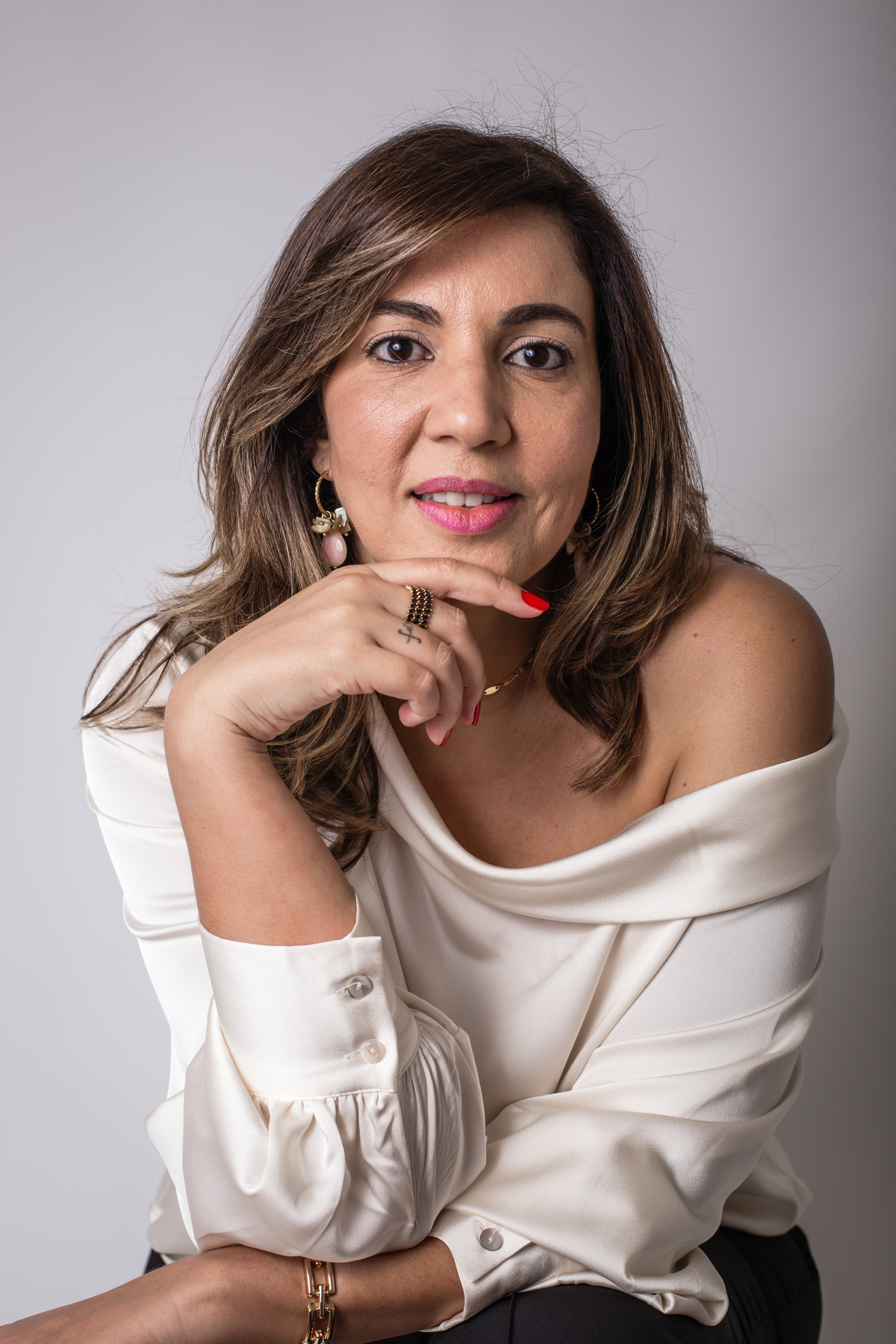 Personal branding, ensaio fotográfico profissional, fotografia de branding, fotografia corporativa, retrato profissional, marca pessoal, imagem profissional, posicionamento digital, fotos para redes sociais, identidade visual, fotografia para empreendedor