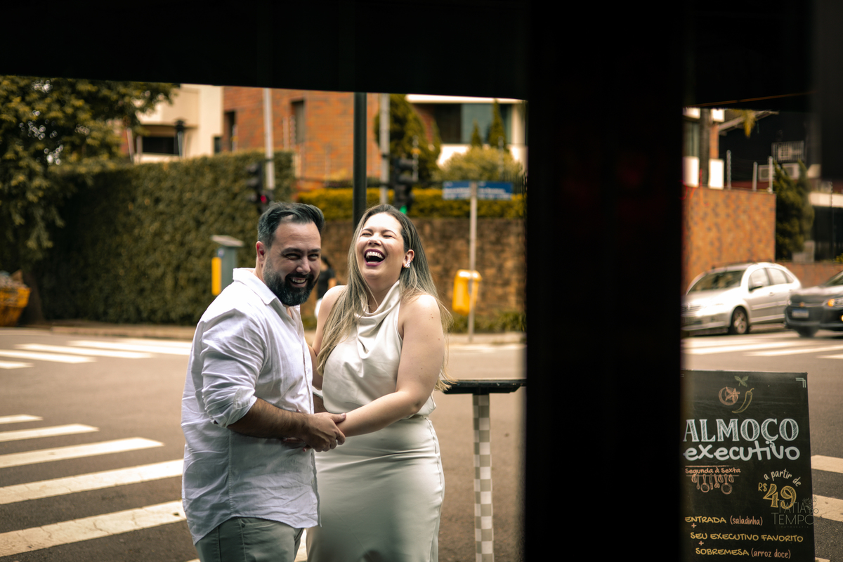 pre wedding, ensaio pre wedding, ensaio casal, fotografia de casal, ensaio romântico, ensaio externo, fotografia de noivos, ensaio antes do casamento, fotos de casal ao ar livre, ensaio pré casamento, fotografia romântica, fotógrafo de casamento