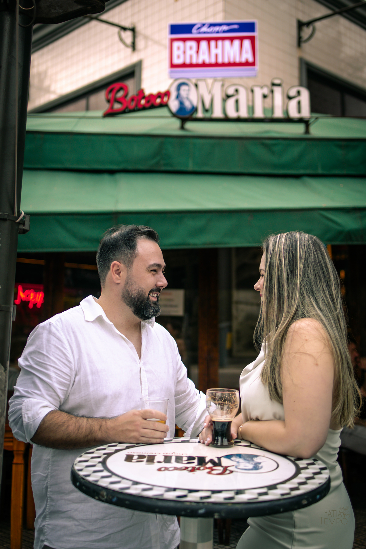 pre wedding, ensaio pre wedding, ensaio casal, fotografia de casal, ensaio romântico, ensaio externo, fotografia de noivos, ensaio antes do casamento, fotos de casal ao ar livre, ensaio pré casamento, fotografia romântica, fotógrafo de casamento