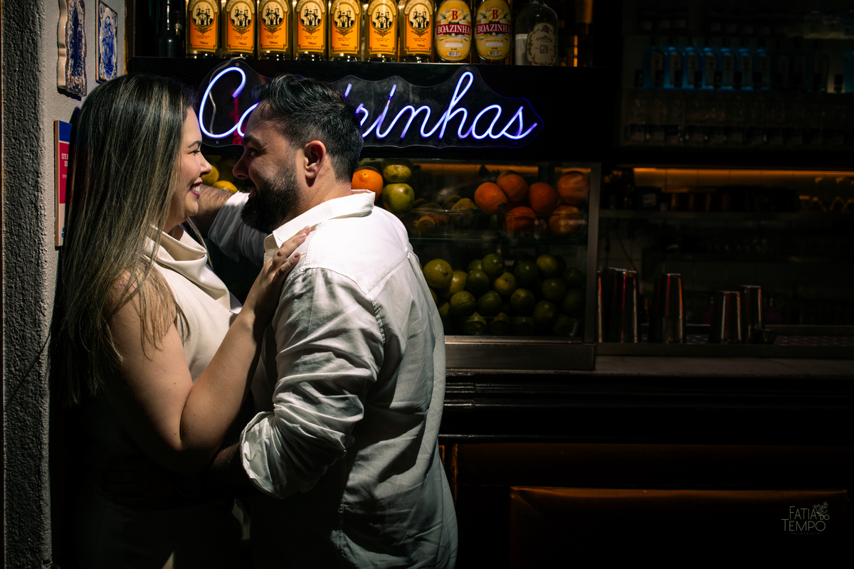 pre wedding, ensaio pre wedding, ensaio casal, fotografia de casal, ensaio romântico, ensaio externo, fotografia de noivos, ensaio antes do casamento, fotos de casal ao ar livre, ensaio pré casamento, fotografia romântica, fotógrafo de casamento