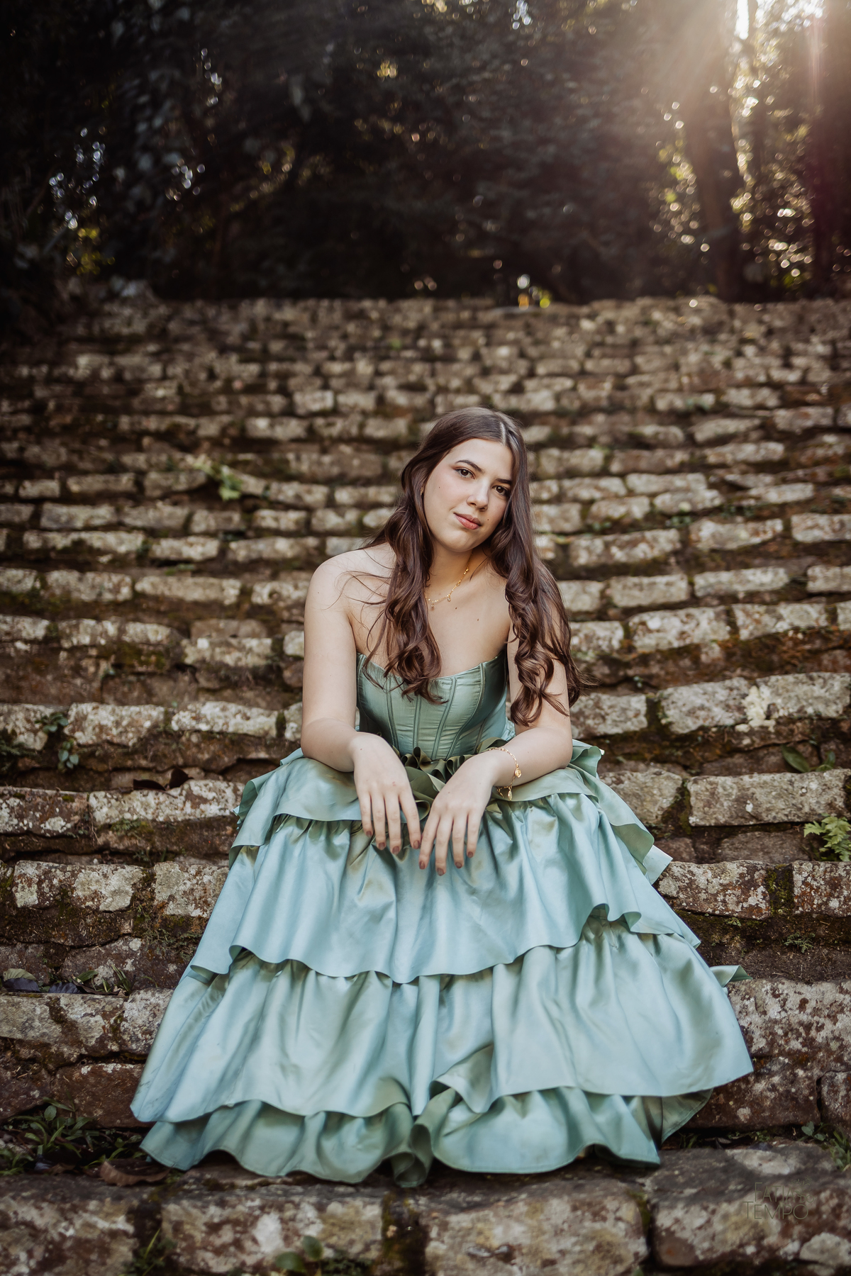 ensaio fotográfico, 15 anos, debutante, Jardim Botânico , museu, natureza, campo, vestido de debutante, luz natural, sol, elegância, juventude, celebração, flores, fotos externas, ensaio ao ar livre, beleza natural, sorriso, espontaneidade, emoção