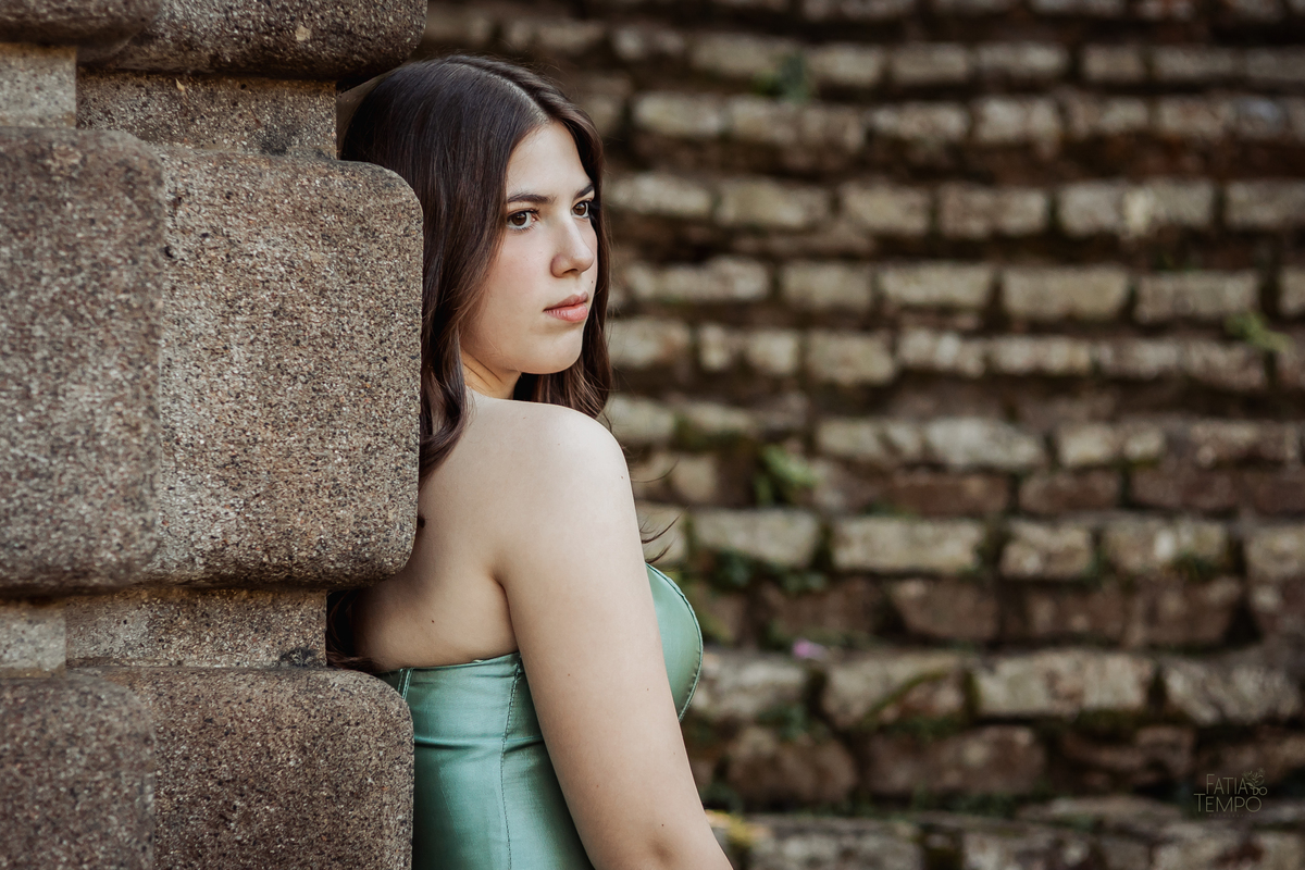 ensaio fotográfico, 15 anos, debutante, Jardim Botânico , museu, natureza, campo, vestido de debutante, luz natural, sol, elegância, juventude, celebração, flores, fotos externas, ensaio ao ar livre, beleza natural, sorriso, espontaneidade, emoção