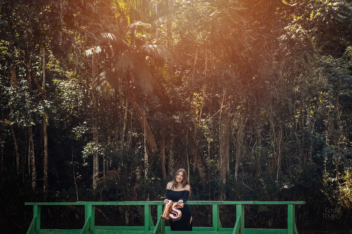 ensaio fotográfico, 15 anos, debutante, Jardim Botânico , museu, natureza, campo, vestido de debutante, luz natural, sol, elegância, juventude, celebração, flores, fotos externas, ensaio ao ar livre, beleza natural, sorriso, espontaneidade, emoção