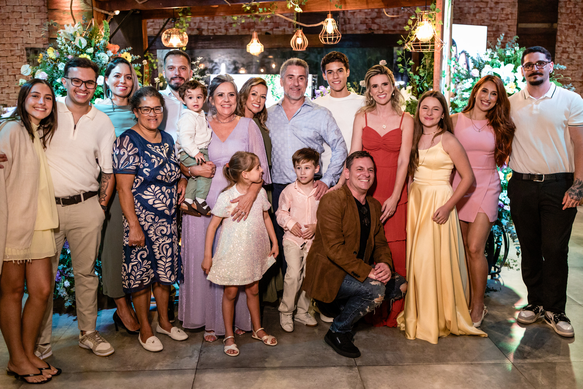 aniversario70, melhor idade, 70 anos, festa de aniversario, festa de aniversario adulto, fotografia, fotografia de festa, decoração de festa, party, festa temática, celebração, parabéns, celebração, família, festa. 