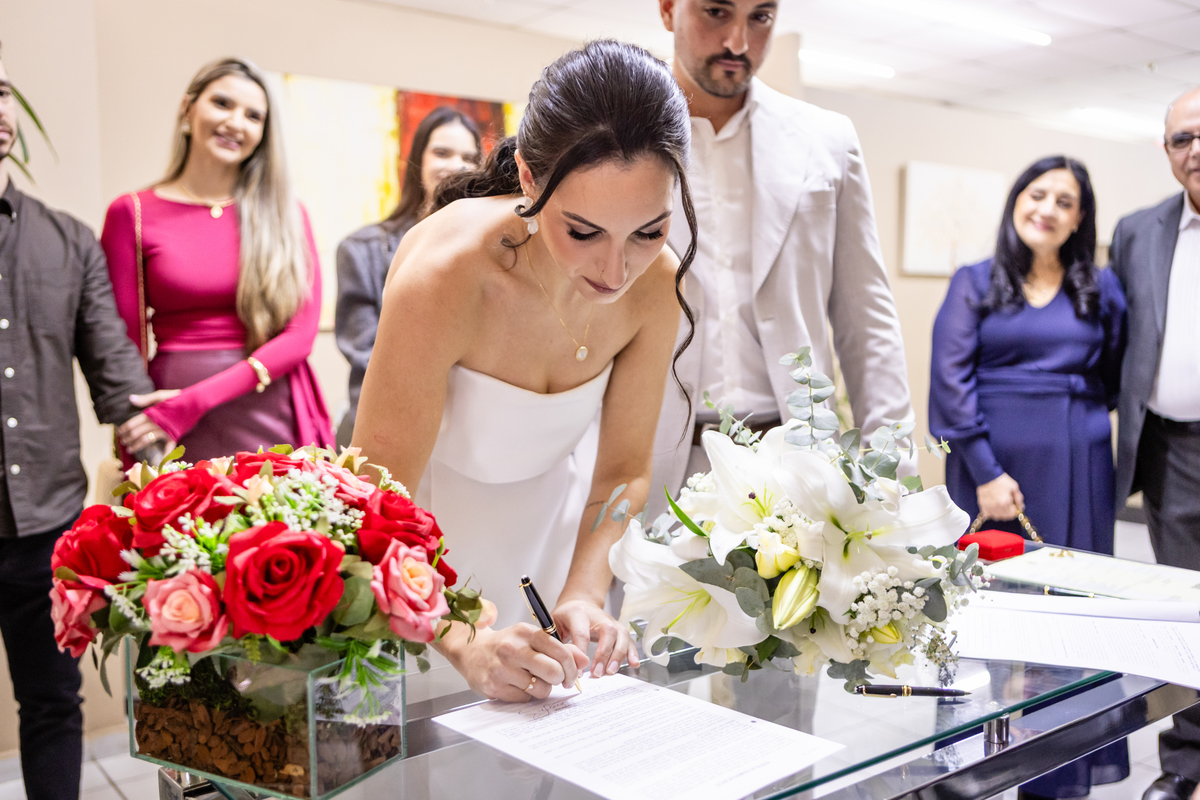 casamento, casamento civil, recepção casamento, fotografia casamento, fotos casal, ensaio prewedding, vestidos de noiva, decoração de casamento, festa de casamento, noiva, noivo, cerimônia de casamento, ideias de casamento, casamento simples, casamento in