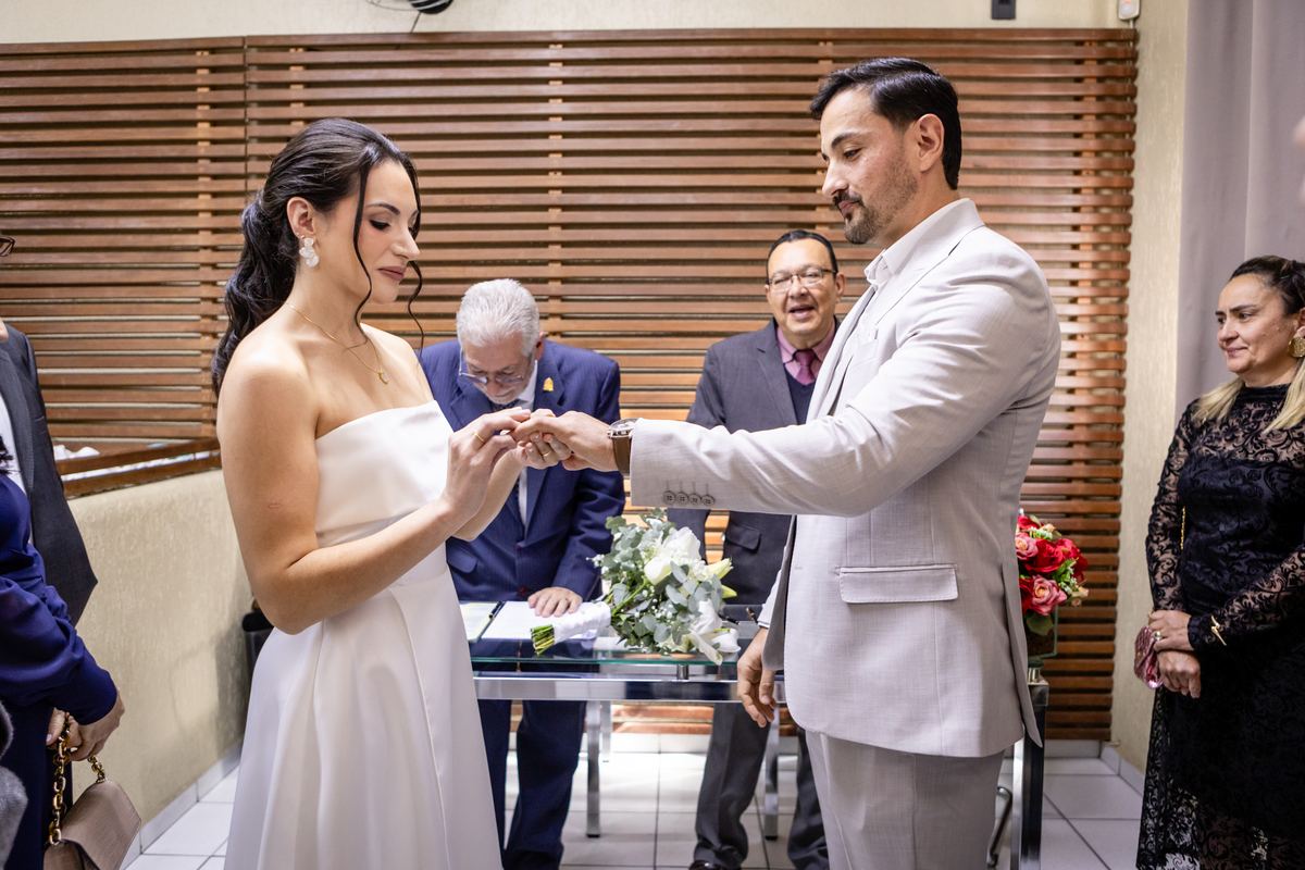 casamento, casamento civil, recepção casamento, fotografia casamento, fotos casal, ensaio prewedding, vestidos de noiva, decoração de casamento, festa de casamento, noiva, noivo, cerimônia de casamento, ideias de casamento, casamento simples, casamento in