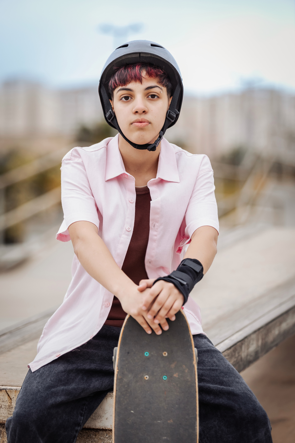 ensaio fotográfico, 16 anos, aniversário 16, Parque, skate, manobra, radical, pista de skate, urbano, natureza, alternativo, ensaio diferente luz natural, sol, elegância, juventude, celebração, flores, fotos externas, ensaio ao ar livre, beleza natural, s
