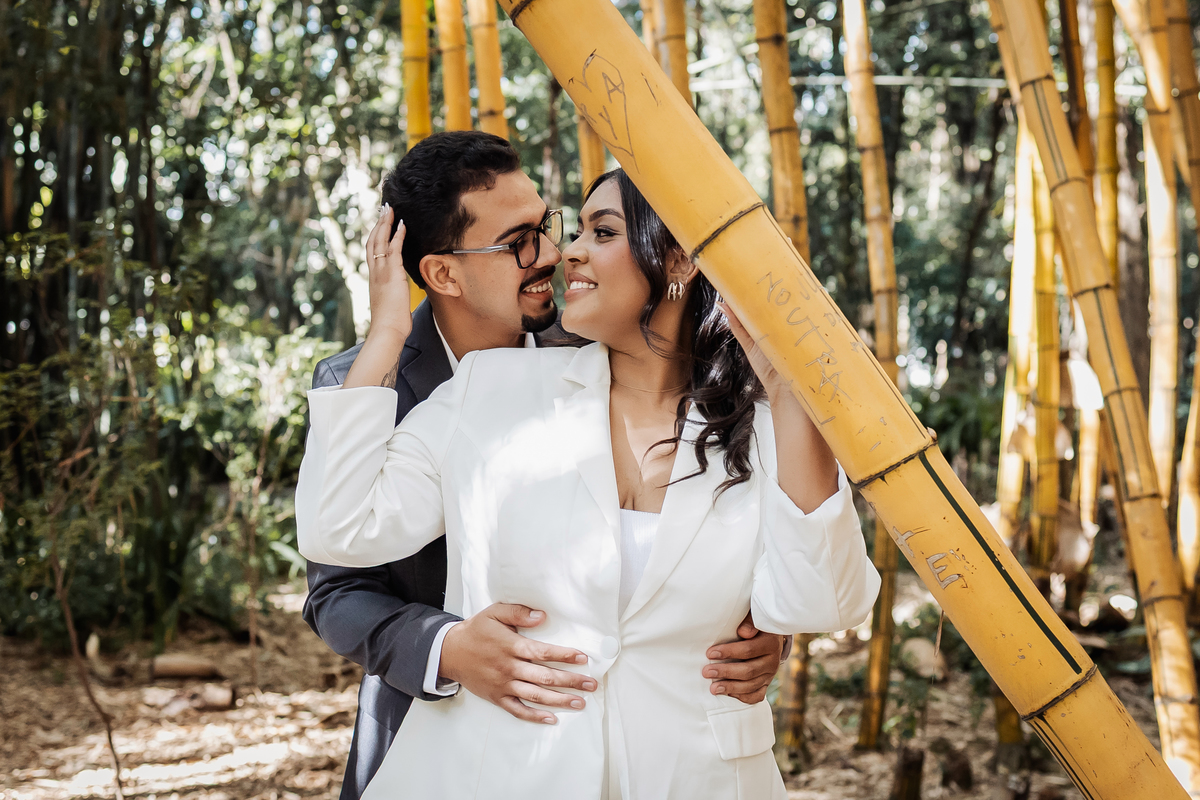 pre wedding, ensaio pre wedding, ensaio casal, fotografia de casal, ensaio romântico, ensaio externo, fotografia de noivos, ensaio antes do casamento, fotos de casal ao ar livre, ensaio pré casamento, fotografia romântica, fotógrafo de casamento