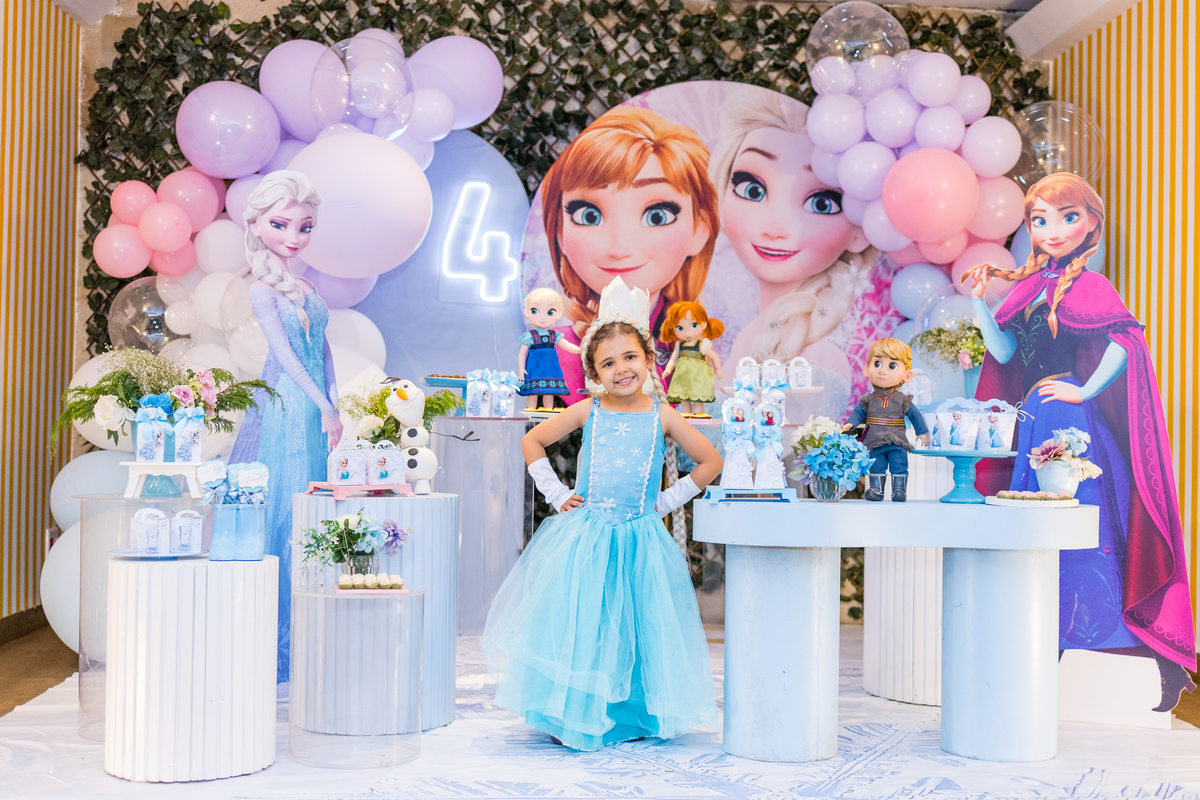 aniversário infantil, festa de 4 anos, fotografia de aniversário infantil, festa infantil, fotos de aniversário, festa frozen, disney,  festa temática decoração, comemoração de 4 anos, fotógrafo infantil, festa de criança, memórias da infância