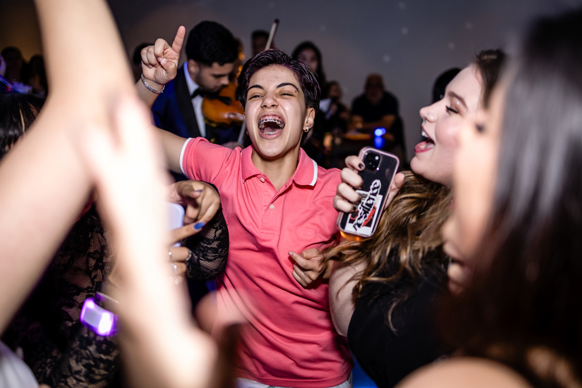 16anos, aniversariante, skate, festadeadolescente, festade16anos, aniversário, decoraçãofesta, balada, fotografiabalada, fotografiaeventos, fotografiananiversário, festatematica, baile, amizade, familia