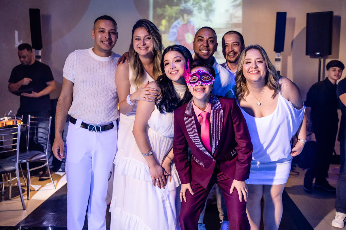 16anos, aniversariante, skate, festadeadolescente, festade16anos, aniversário, decoraçãofesta, balada, fotografiabalada, fotografiaeventos, fotografiananiversário, festatematica, baile, amizade, familia