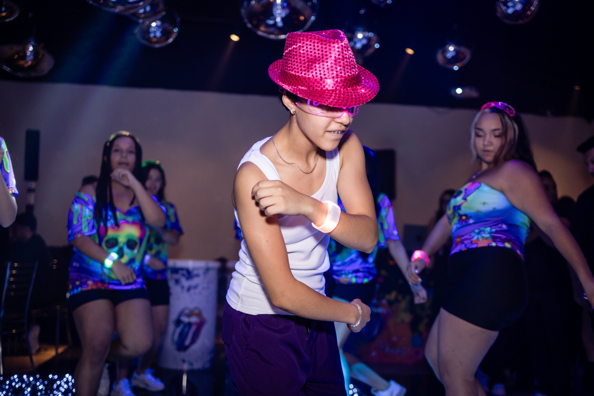 16anos, aniversariante, skate, festadeadolescente, festade16anos, aniversário, decoraçãofesta, balada, fotografiabalada, fotografiaeventos, fotografiananiversário, festatematica, baile, amizade, familia
