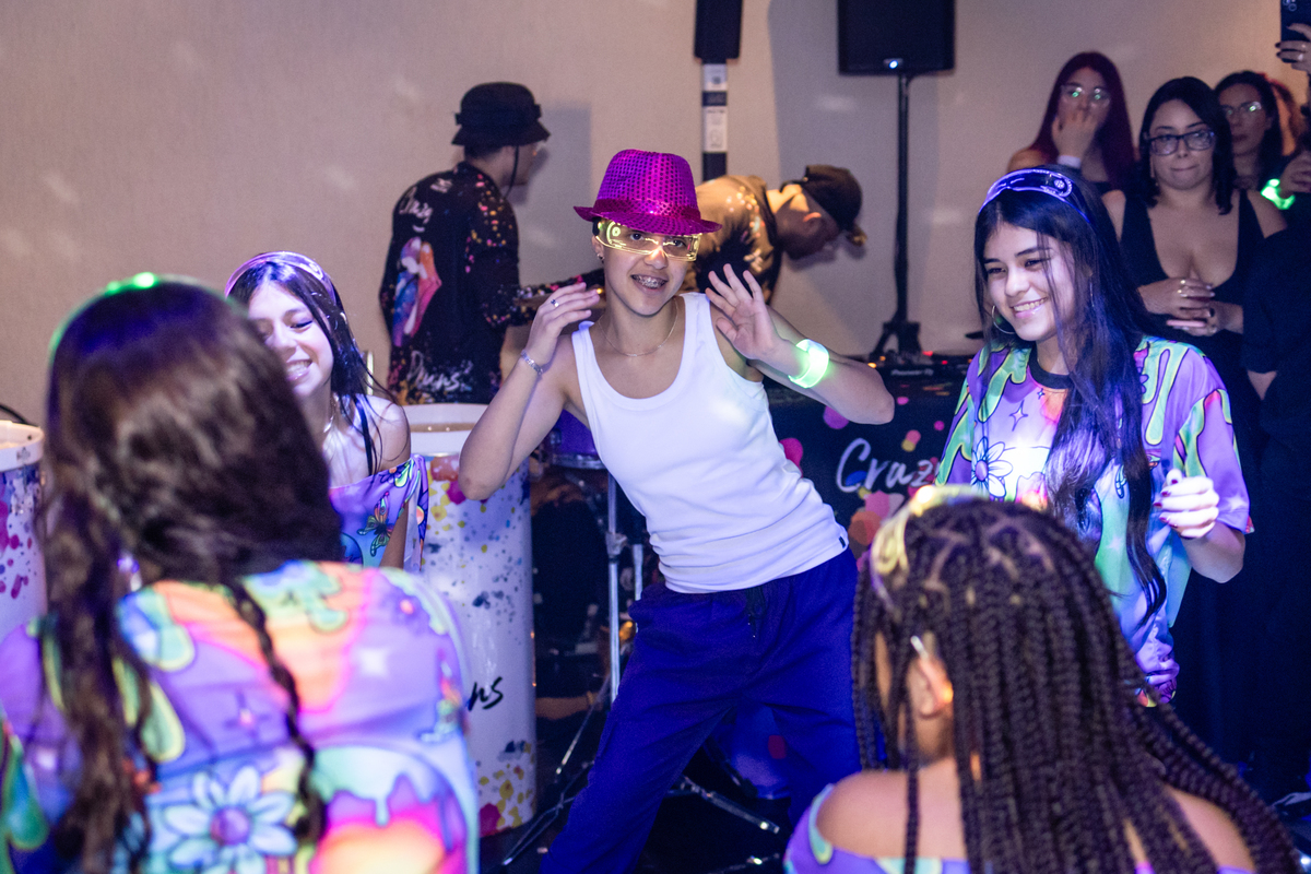 16anos, aniversariante, skate, festadeadolescente, festade16anos, aniversário, decoraçãofesta, balada, fotografiabalada, fotografiaeventos, fotografiananiversário, festatematica, baile, amizade, familia