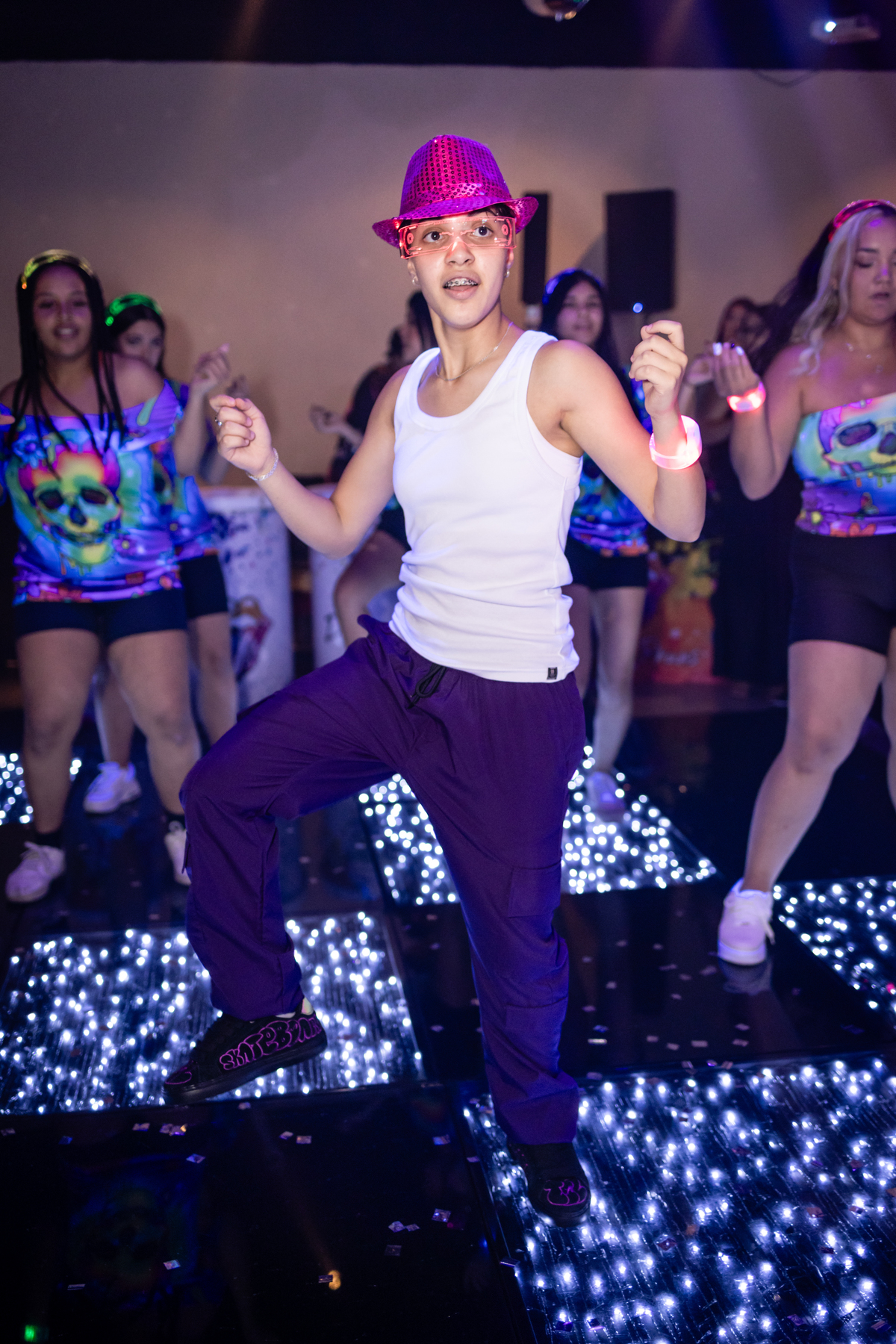 16anos, aniversariante, skate, festadeadolescente, festade16anos, aniversário, decoraçãofesta, balada, fotografiabalada, fotografiaeventos, fotografiananiversário, festatematica, baile, amizade, familia