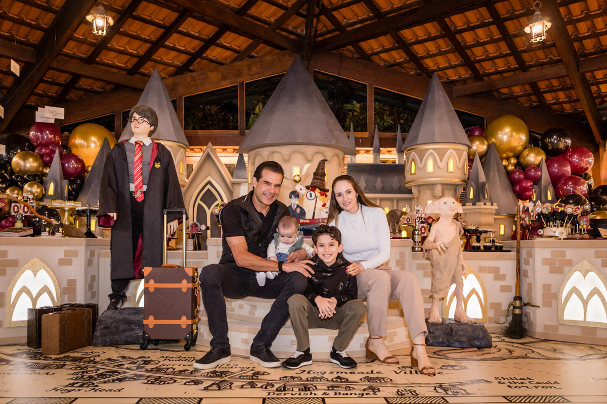 aniversario8anos, 8aninhos, Harry Potter, Hogwarts, aniversarioinfantil, aniversariocrianca, festainfantil, fotografiainfantil, fotografoinfantil, ensaioaniversario, crianca8anos, decoracaoinfantil, portfoliocrianca, fotografiaprofissional, fotodeaniversa