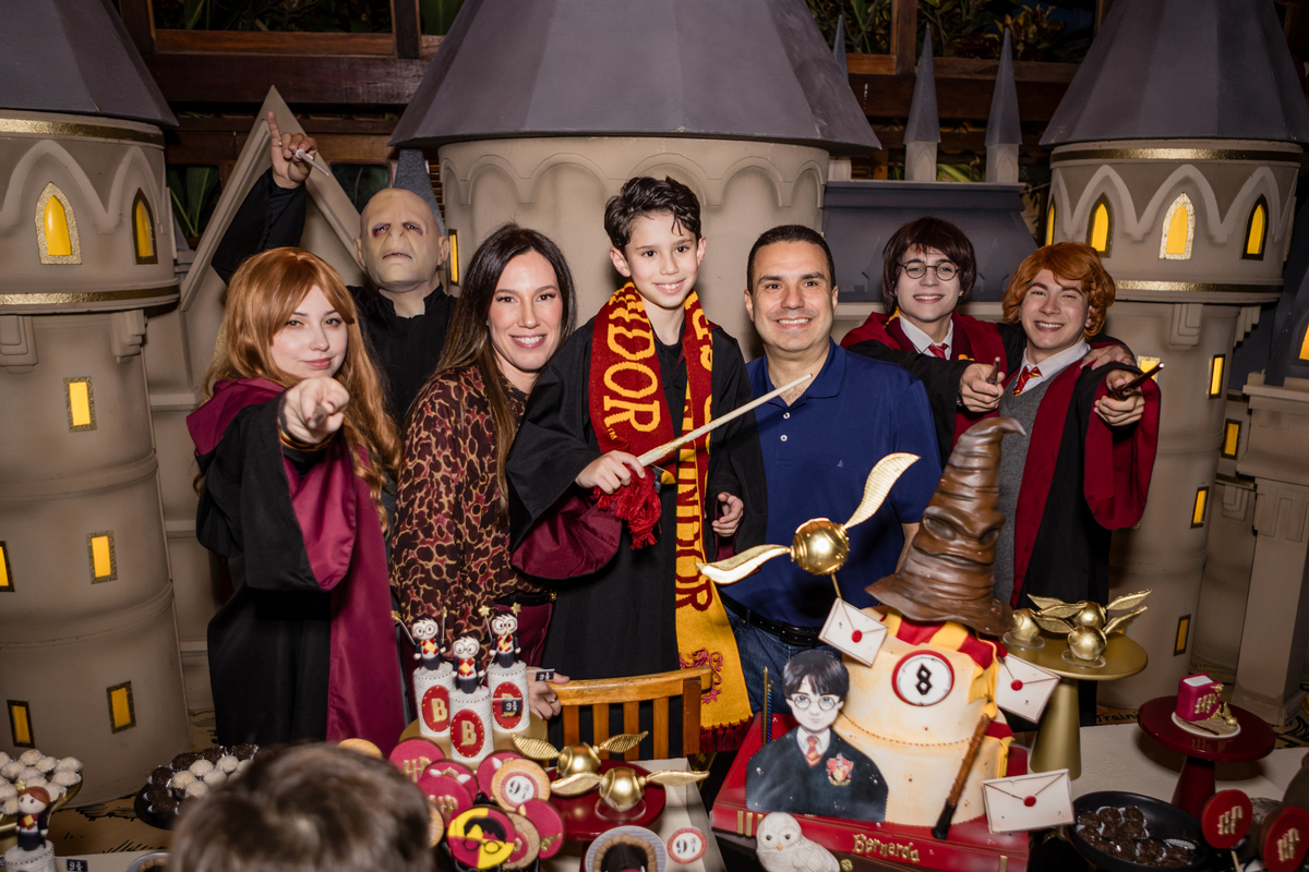 aniversario8anos, 8aninhos, Harry Potter, Hogwarts, aniversarioinfantil, aniversariocrianca, festainfantil, fotografiainfantil, fotografoinfantil, ensaioaniversario, crianca8anos, decoracaoinfantil, portfoliocrianca, fotografiaprofissional, fotodeaniversa