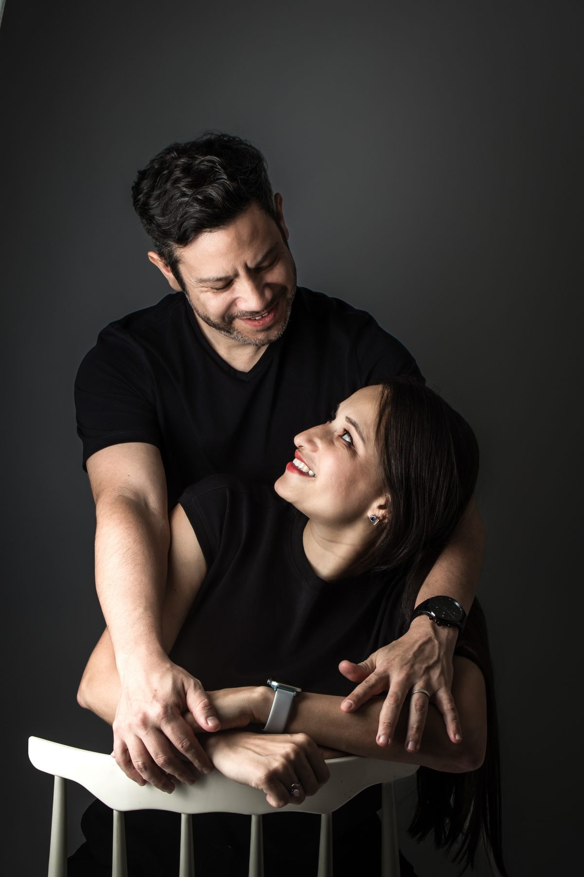 ensaio casal, ensaio pet, casal, amor, ensaio fotográfico, ensaio em estúdio, prewedding, pre casamento, ensaio de casamento, fotos, fotografia, decoração, fotos casa, fotos românticas, Golden, cachorro, ensaio com cachorro