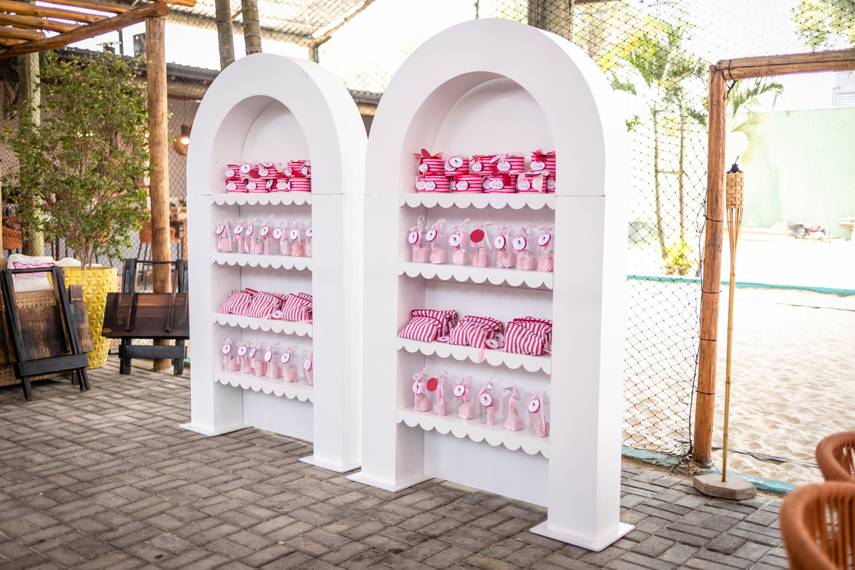 cha de lingerie, despedida de solteira, amizades, noiva, casamento, decoração de festa, celebração, bolo, doces de festa, momentos felizes, festa, despedida, casamento, decoração feminina, rosa, mãe.