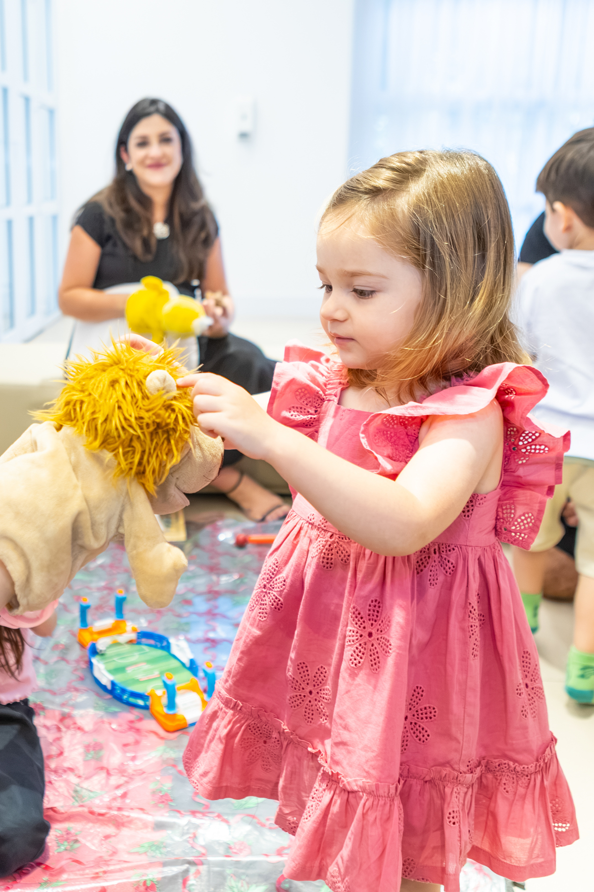 Festa de aniversário, aniversário infantil, aniversário 2 anos, 2 anos, decoração de festa, crianças, festa em prédio, festa no condomínio, familia, avós, momentos.