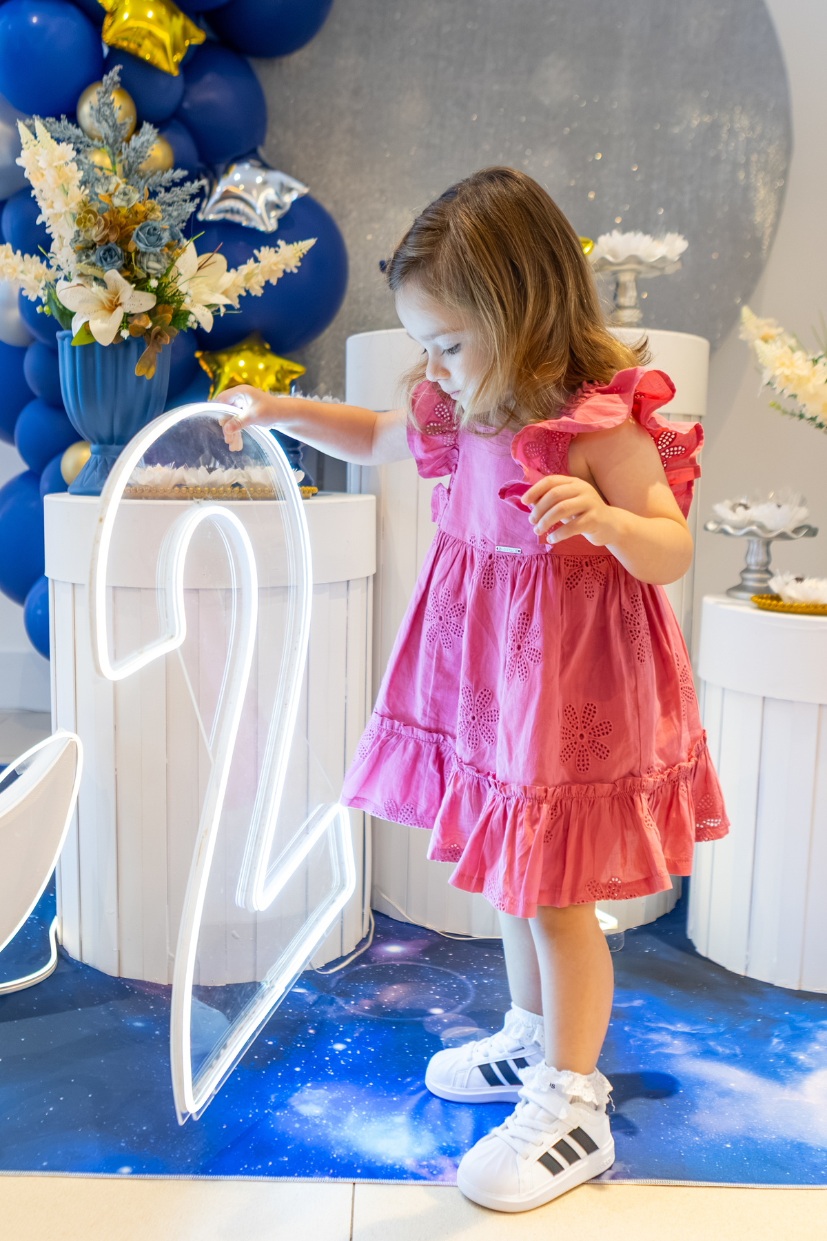 Festa de aniversário, aniversário infantil, aniversário 2 anos, 2 anos, decoração de festa, crianças, festa em prédio, festa no condomínio, familia, avós, momentos.