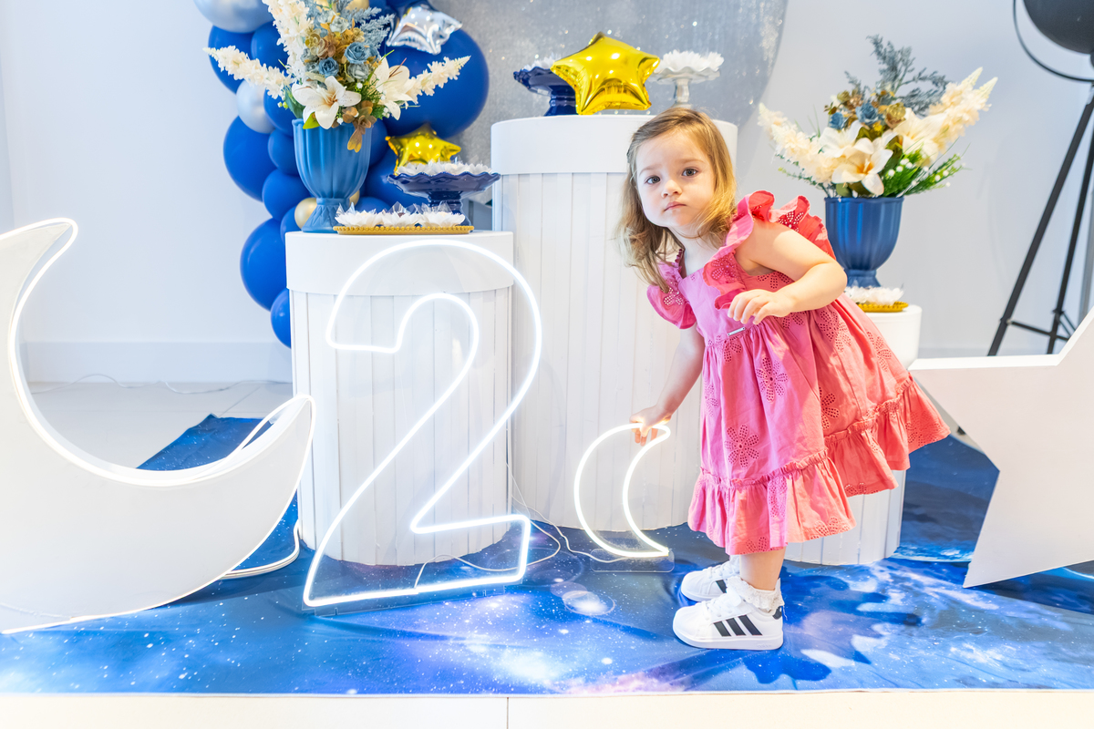 Festa de aniversário, aniversário infantil, aniversário 2 anos, 2 anos, decoração de festa, crianças, festa em prédio, festa no condomínio, familia, avós, momentos.