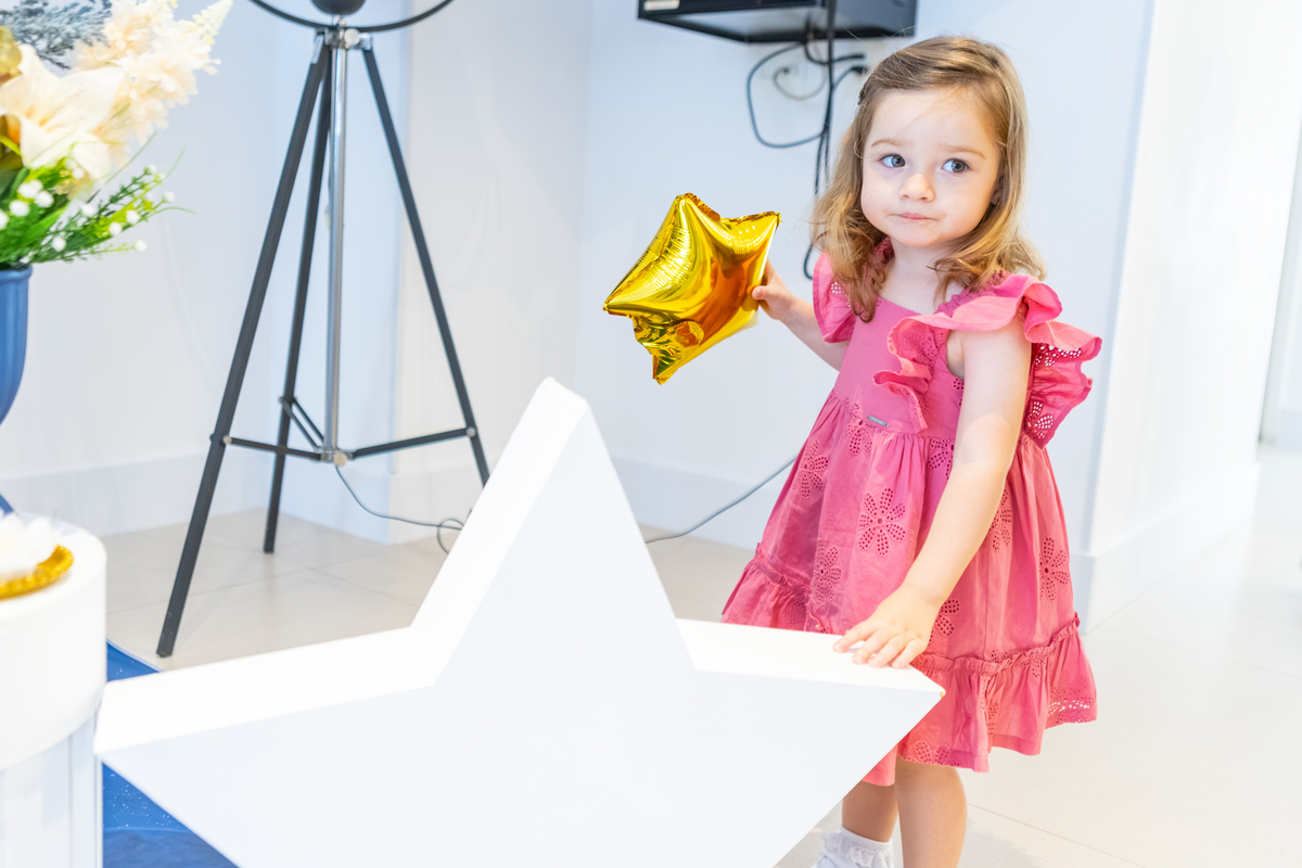 Festa de aniversário, aniversário infantil, aniversário 2 anos, 2 anos, decoração de festa, crianças, festa em prédio, festa no condomínio, familia, avós, momentos.
