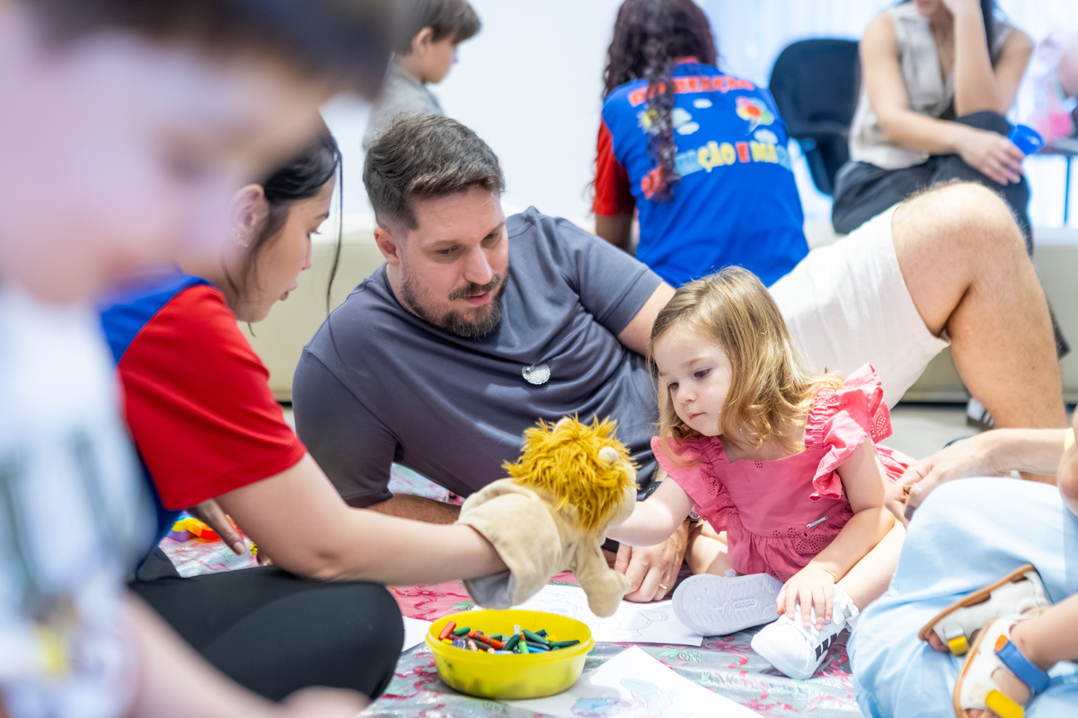 Festa de aniversário, aniversário infantil, aniversário 2 anos, 2 anos, decoração de festa, crianças, festa em prédio, festa no condomínio, familia, avós, momentos.