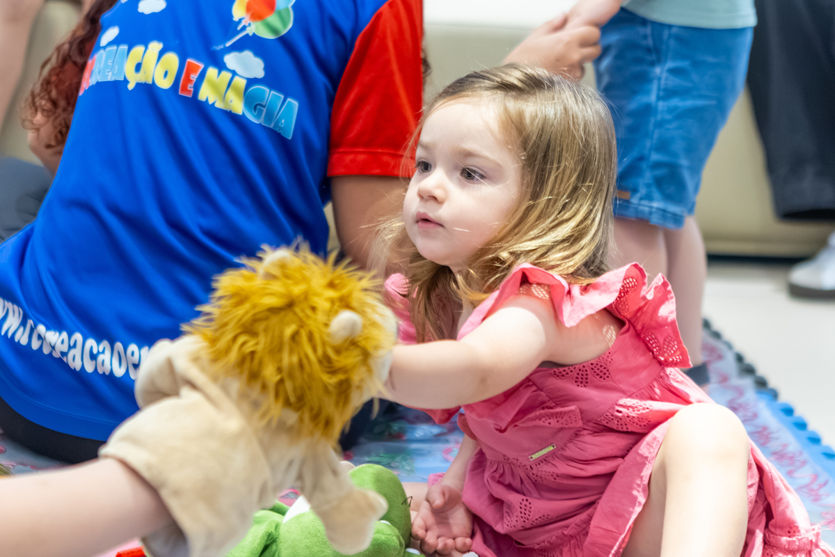 Festa de aniversário, aniversário infantil, aniversário 2 anos, 2 anos, decoração de festa, crianças, festa em prédio, festa no condomínio, familia, avós, momentos.