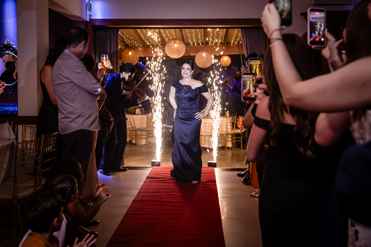 50 anos, aniversário adulto, aniversário 50 anos, celebração, festa de 50 anos, festa, decoração de festa, festa moderna, enfeites de festa, festa com requinte, fotografia de eventos, fotografia aniversário, fotografia familia, 