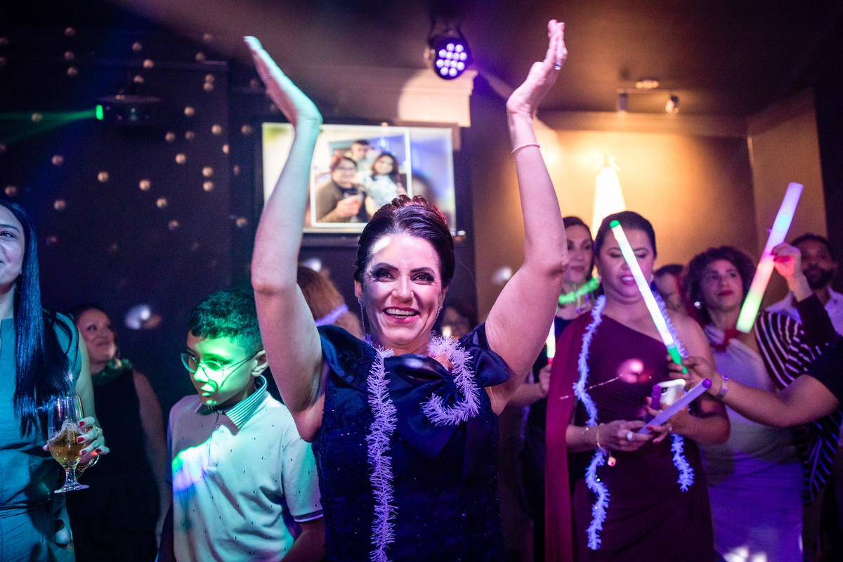 50 anos, aniversário adulto, aniversário 50 anos, celebração, festa de 50 anos, festa, decoração de festa, festa moderna, enfeites de festa, festa com requinte, fotografia de eventos, fotografia aniversário, fotografia familia, 