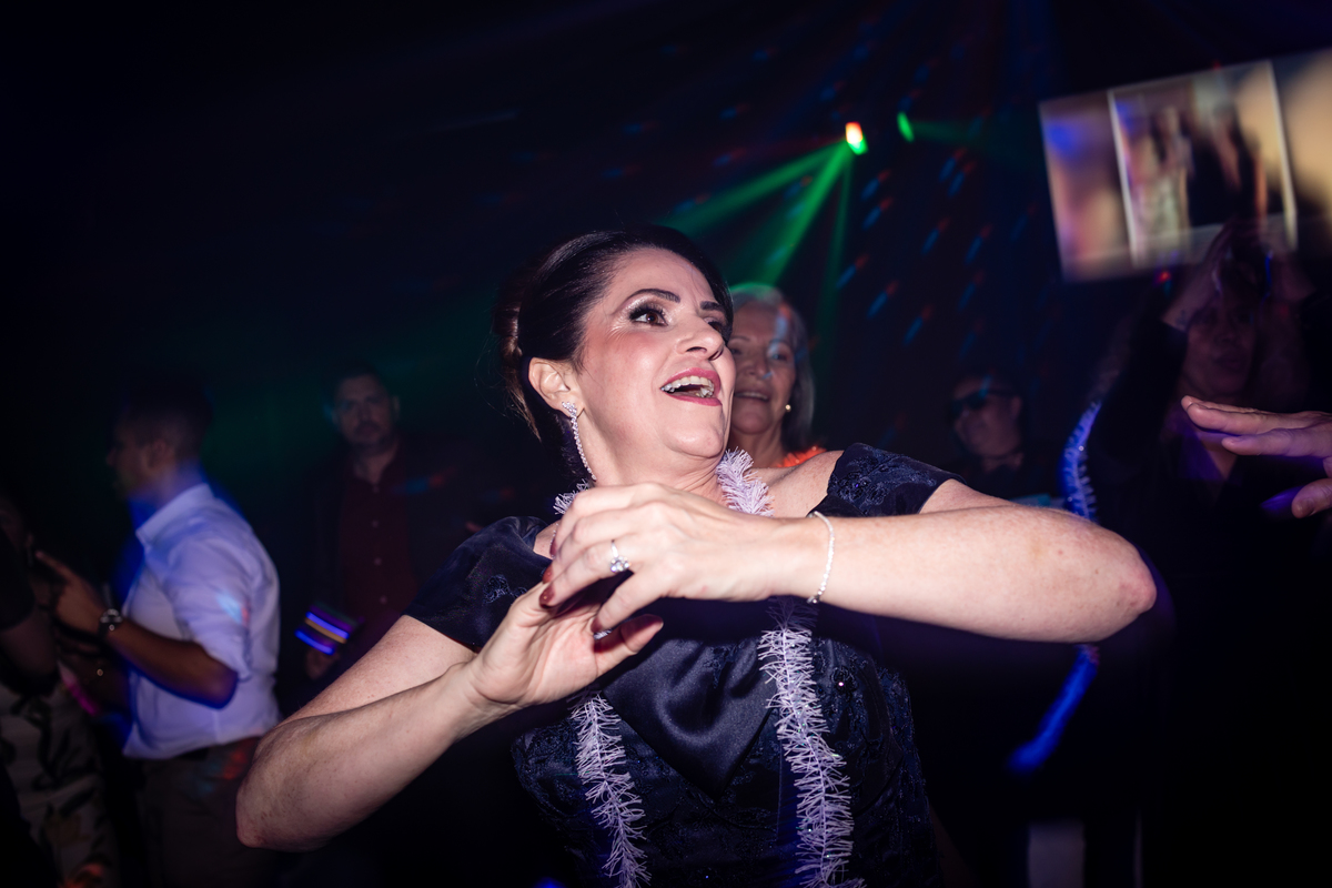 50 anos, aniversário adulto, aniversário 50 anos, celebração, festa de 50 anos, festa, decoração de festa, festa moderna, enfeites de festa, festa com requinte, fotografia de eventos, fotografia aniversário, fotografia familia, 