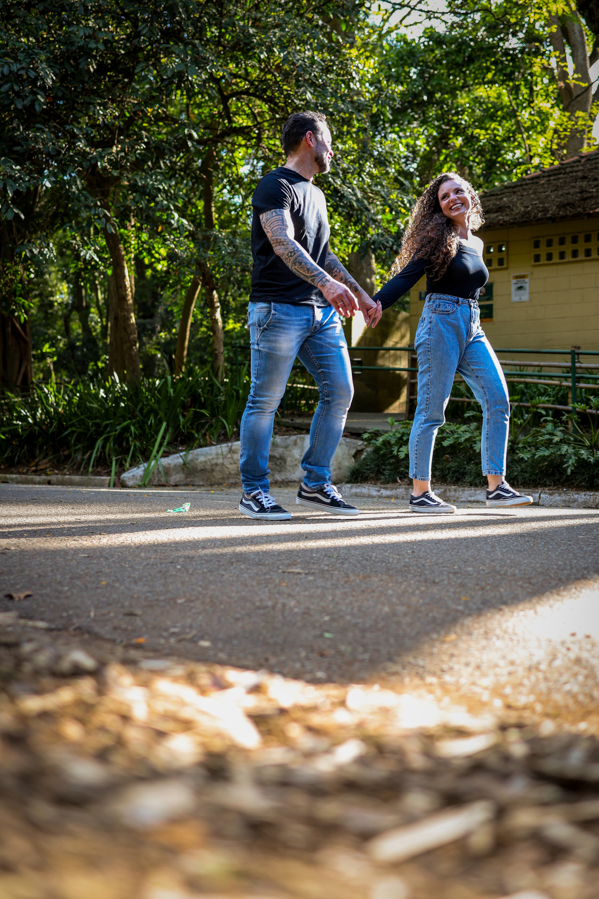 pre wedding, pré casamento, museu do Ipiranga, ensaio fotográfico, CASAMENTO, noiva, noivo, foto professional, vestido de noiva, namorados, marido, esposa, decoração, ar livre, parque, felicidade, casamento no campo, amor, familia,